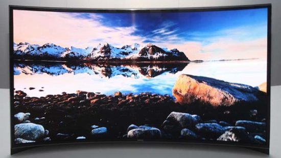 מסך ה-OLED הקעור של סמסונג מוזל בכמעט שליש מחיר