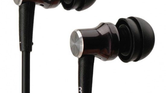 ביקורת: אוזניות IEM היי-אנד – HiFiMan RE-600
