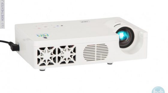 מקרן LED מבוסס מערכת הפעלה אנדרואיד מבית MIM + עכבר אלחוטי מתנה!