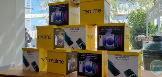 השחקנית החדשה בישראל – RealMe משיקה שלושה דגמים