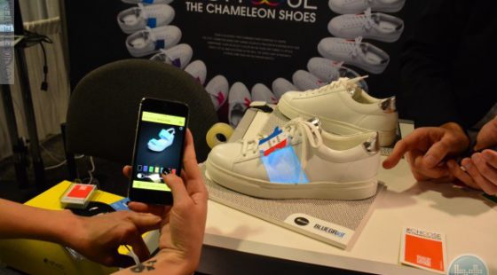 CES 2016: נעל מחליפה צבעים