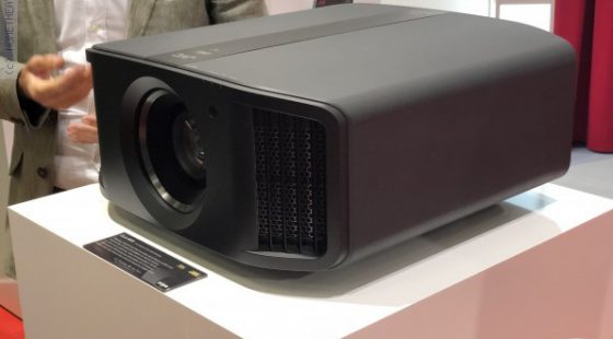 IFA 2018: חברת JVC מוציאה מקרן עם 4k טבעי ו e-shift 8k!