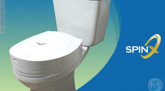 SpinX – רובוט המנקה את האסלה ואת המושב בשרותים