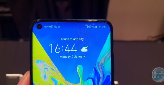 CES 2019: הצצה ראשונה לסמארטפון עם החור