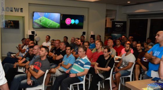 סיכום השקת מסכי ה-DX900 של פנסוניק בחנות פיוצ'ר
