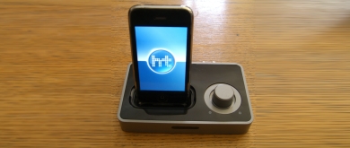 ביקורת: תחנת עגינה לאייפוד – Microlab iDock 100