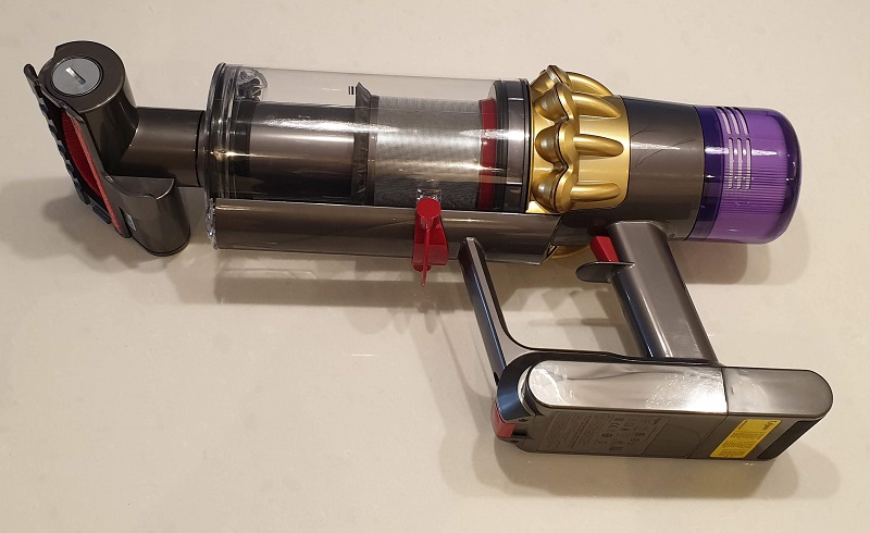 ביקורת: שואב אבק Dyson V11 Absolute Extra Gold