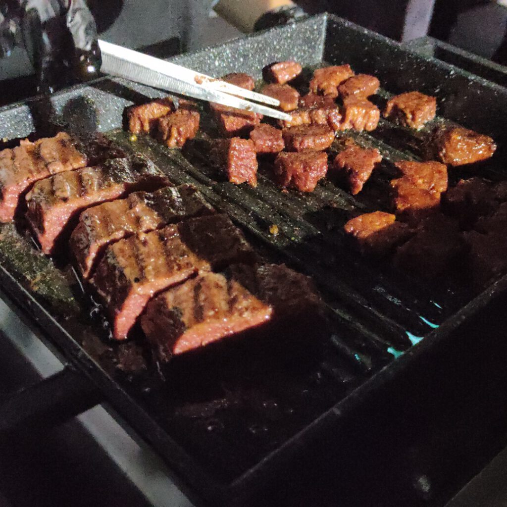 Redefine Meat: טעמתי בשר שהודפס במדפסת. נראה דומה אבל איך הטעם?