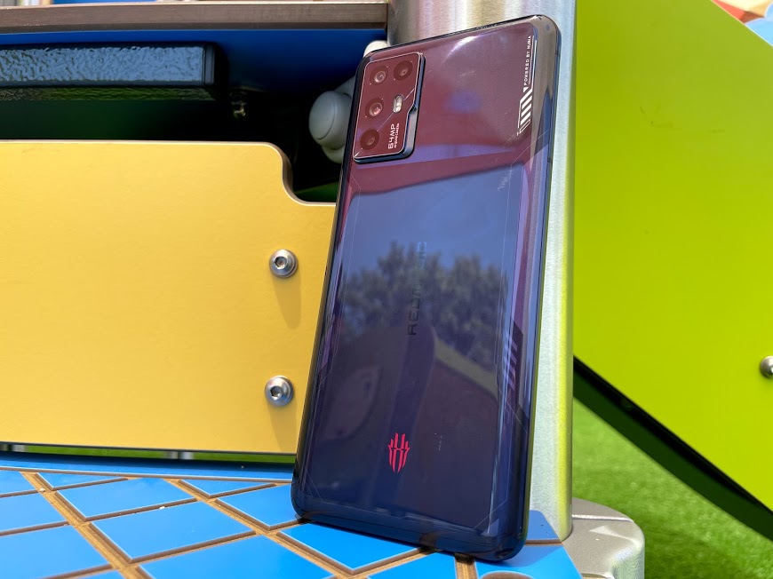 ביקורת: טלפון גיימינג ZTE nubia Red Magic 6R
