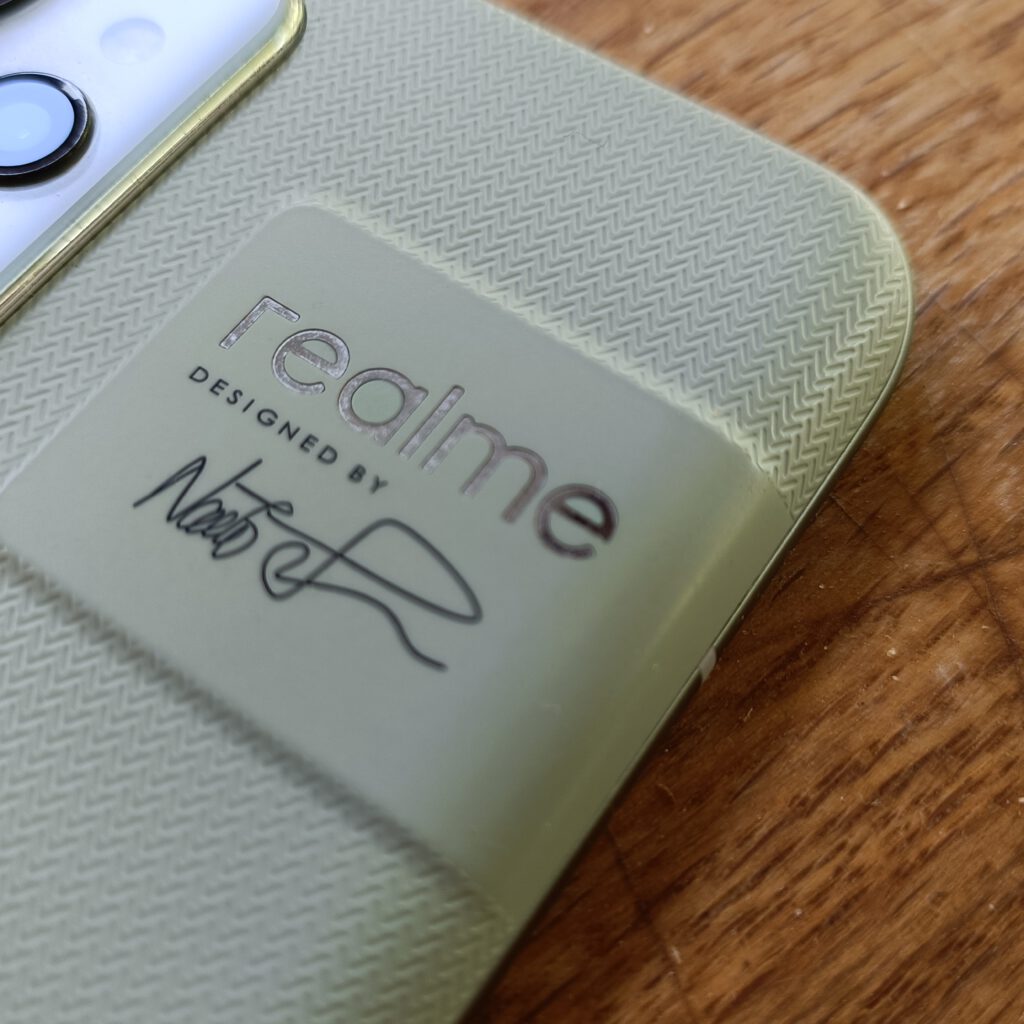 RealMe GT2 pro: פרימיום טוב במחיר טוב